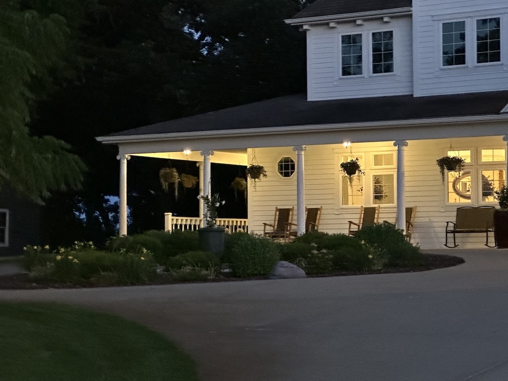 Weekend Getaways in Iowa at our hotel in Okoboji